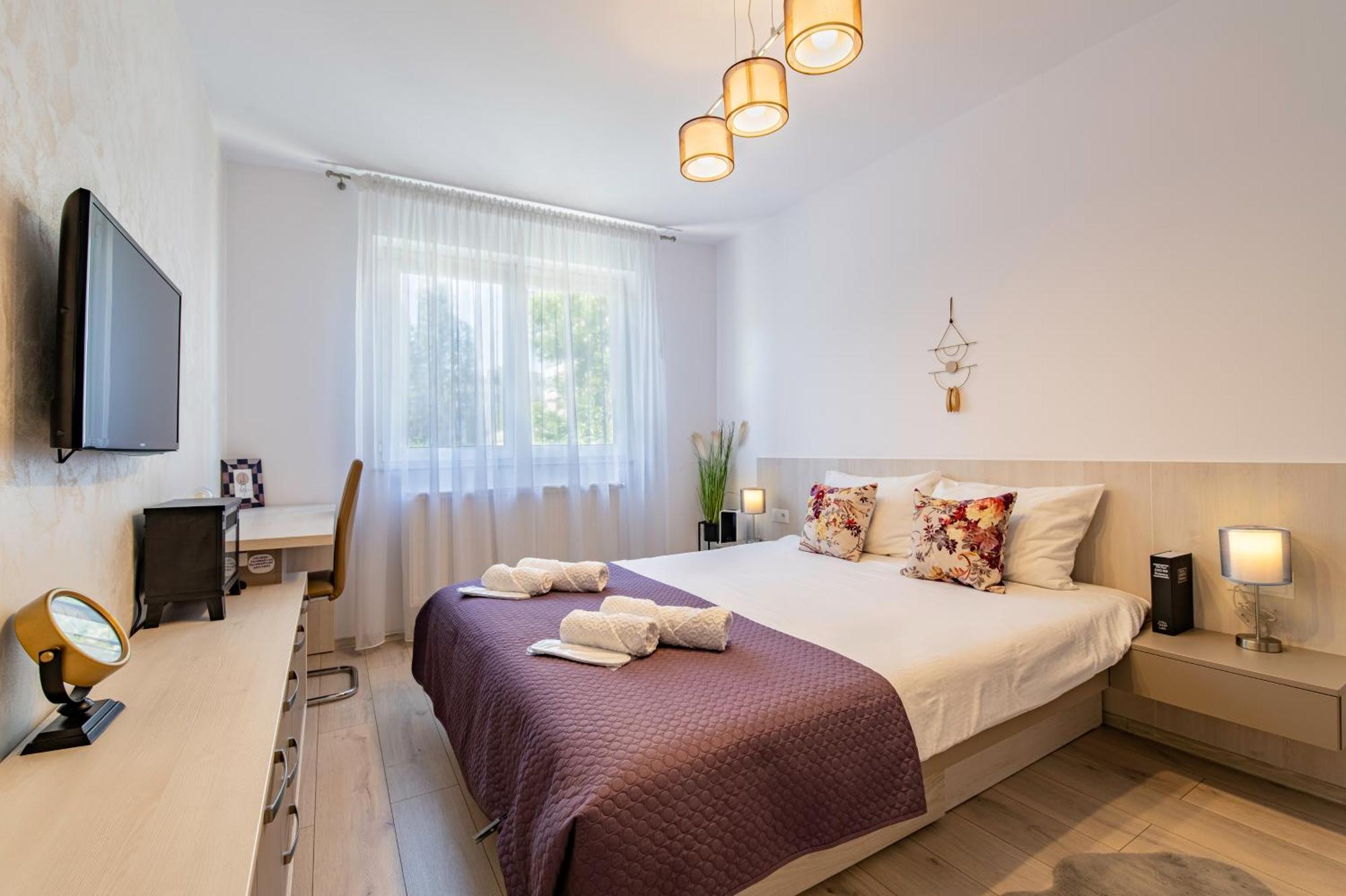 Springhome - Cozy Apartment With Balcony & Parking บราชอฟ ภายนอก รูปภาพ
